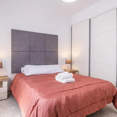 Tugar D-1-3 Apartamento *